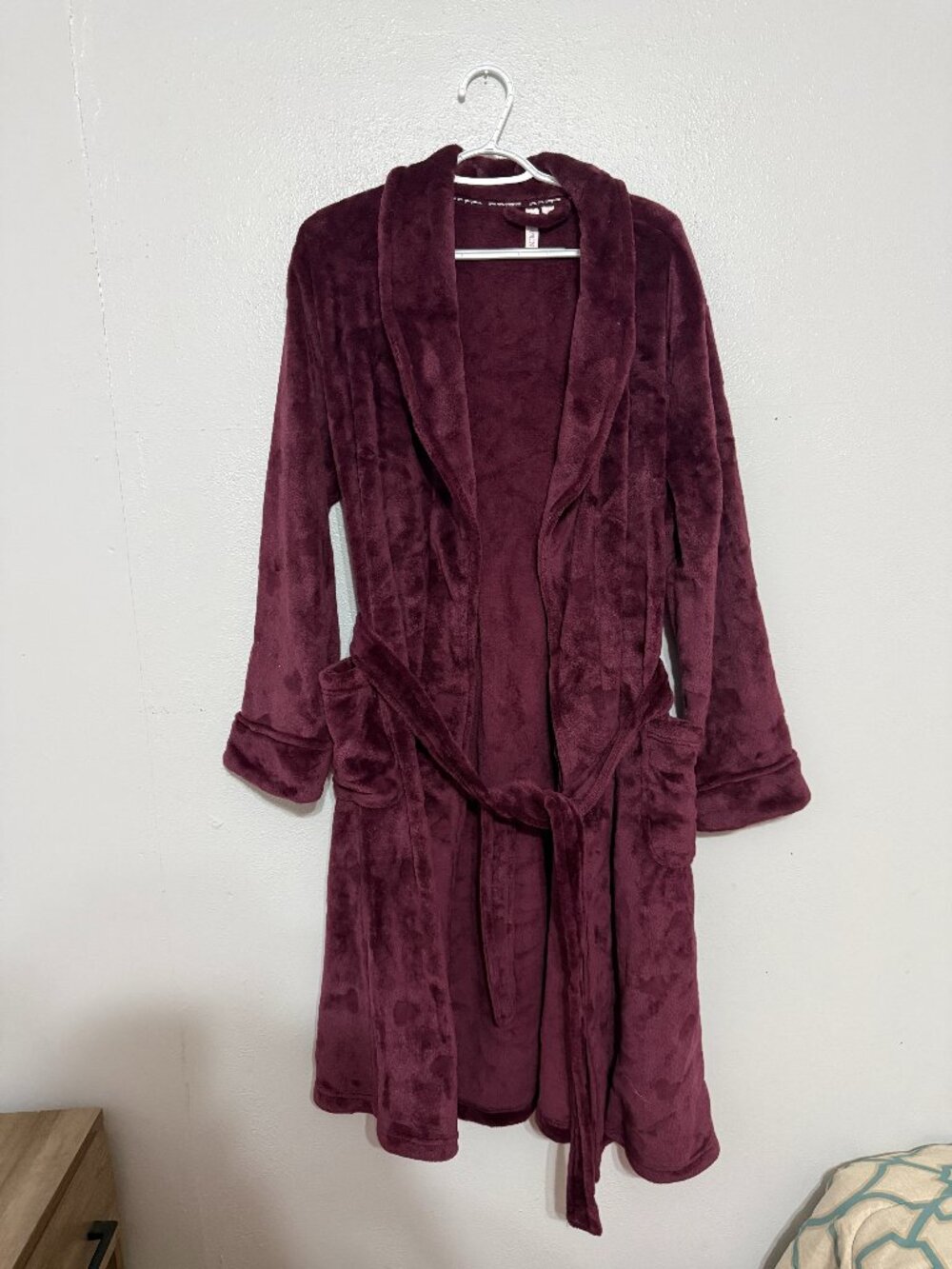 🍇 Cozy & Plush! Joyspun Maroon Fleece Plush Tie-Waist Bathrobe